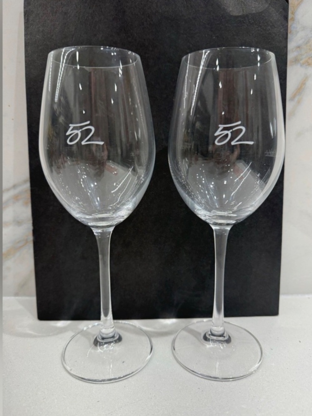Set of 2, Season’s 52 fine crystal wine glasses by Stölzle Austria, BRAND NEW